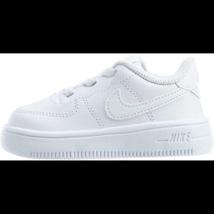 Nike forces 1